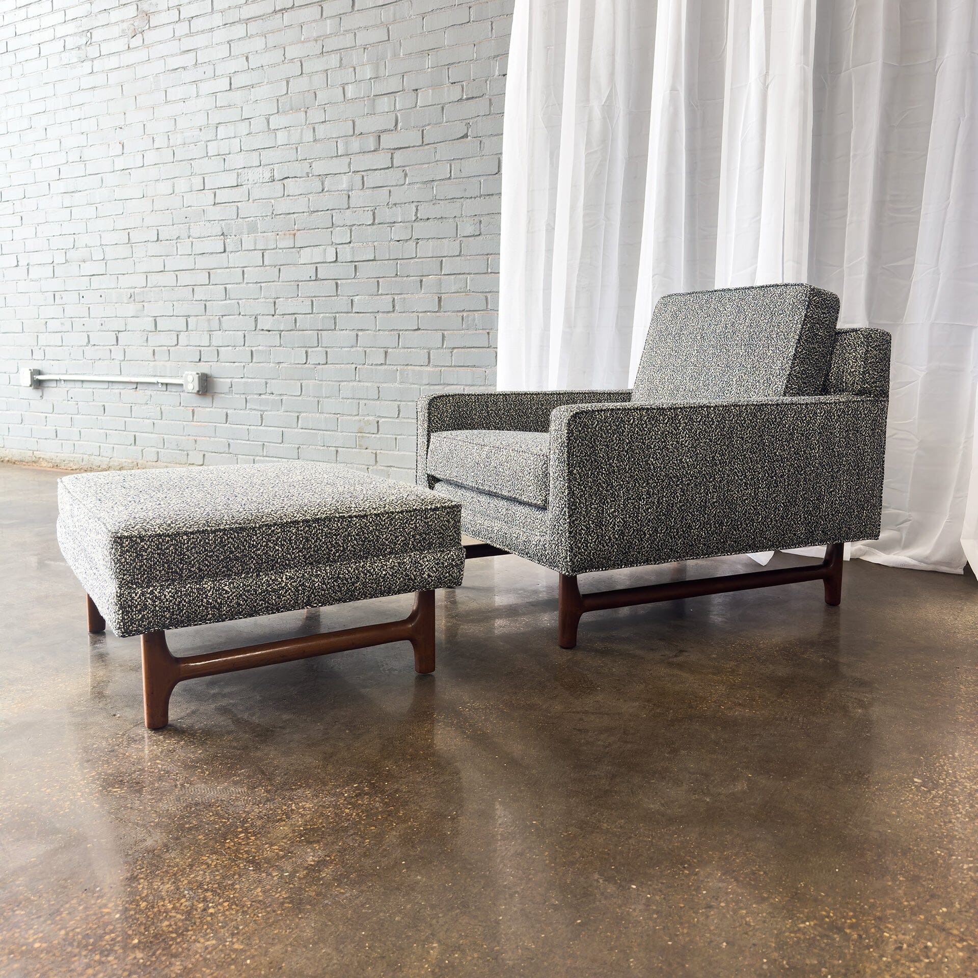 Rare Milo Baughman Lounge Chair and Ottoman – MidMod Decor