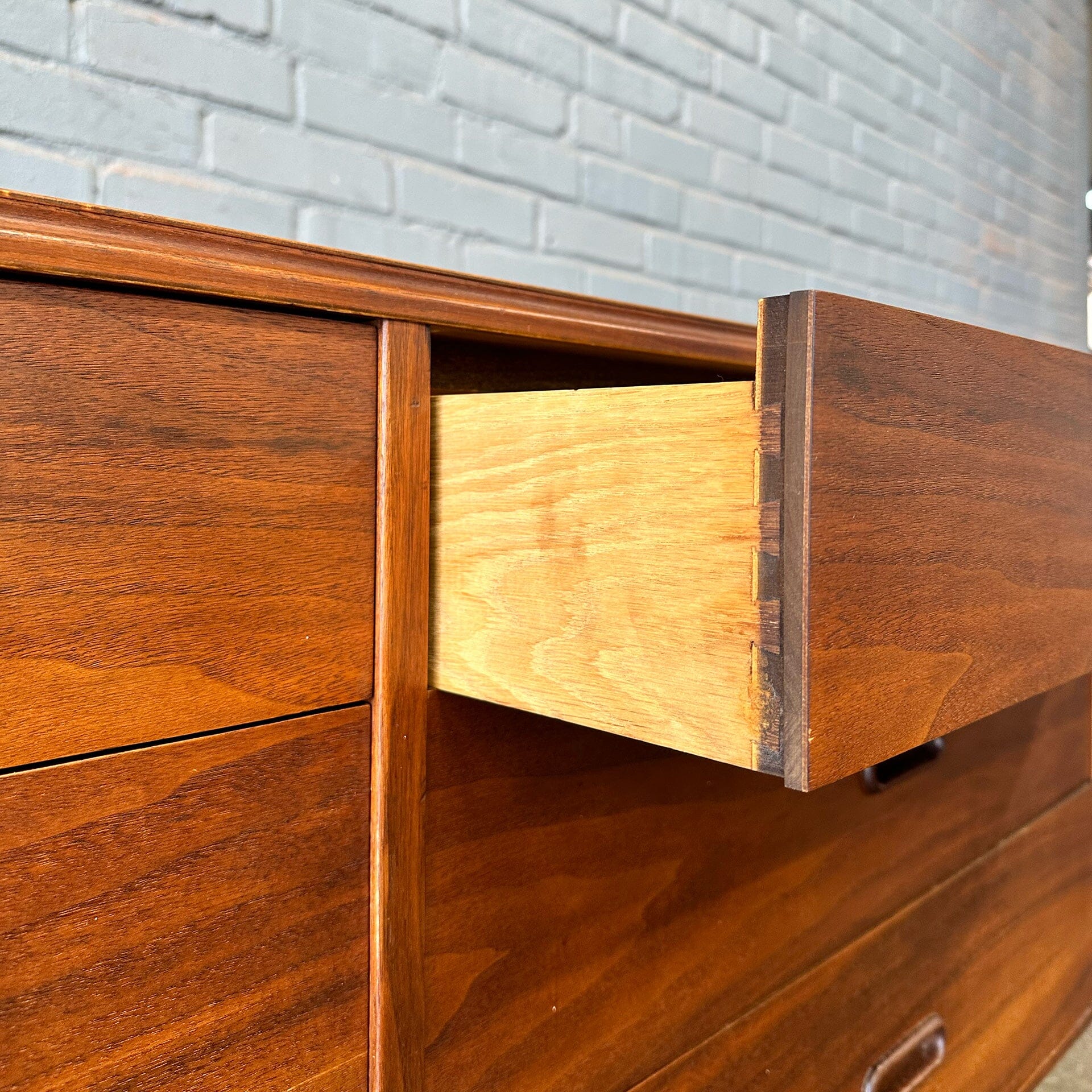 6 Drawer Walnut Dresser by Jack Cartwright for Founders Dressers Founders 