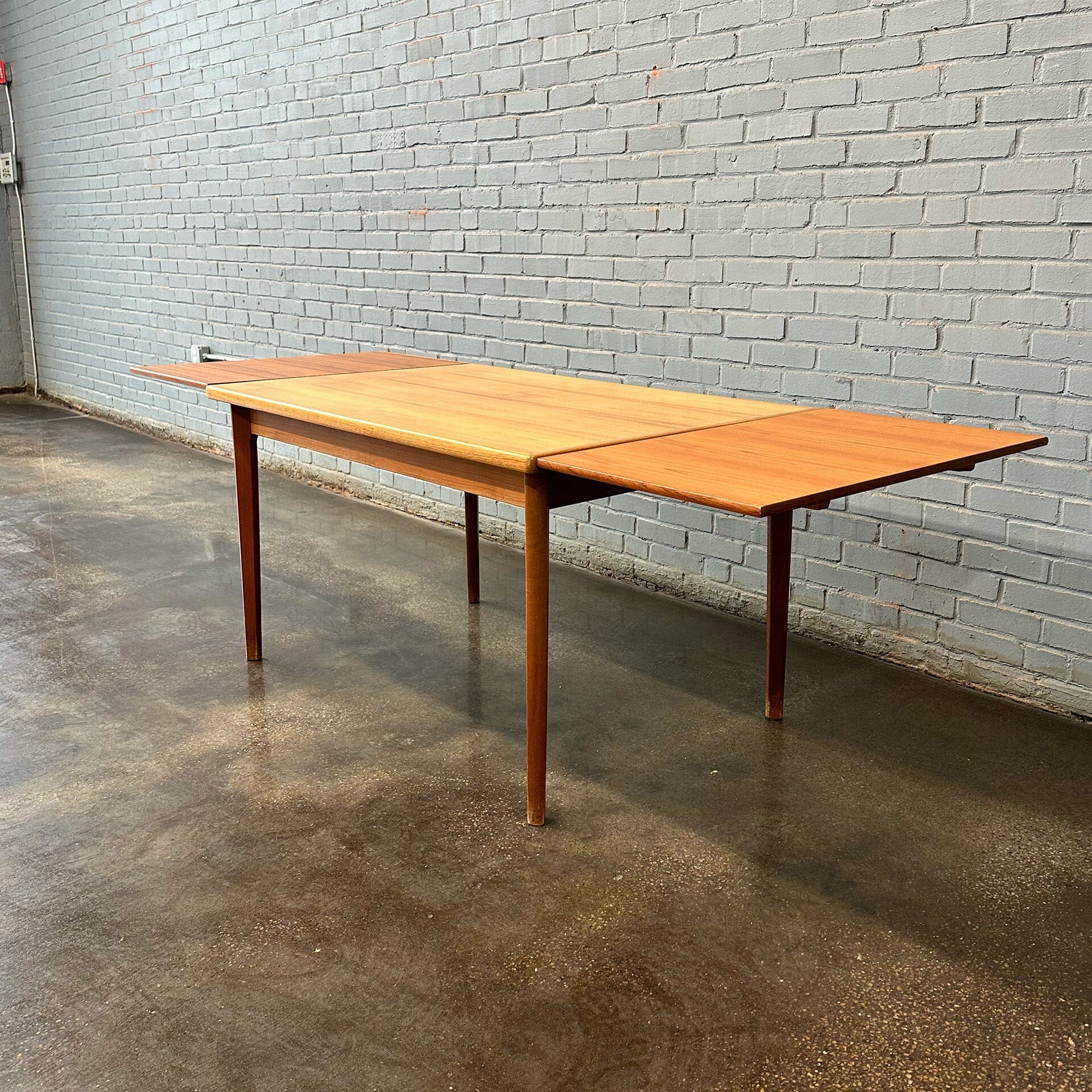 Danish Teak Draw Leaf MCM Dining Table – MidMod Decor