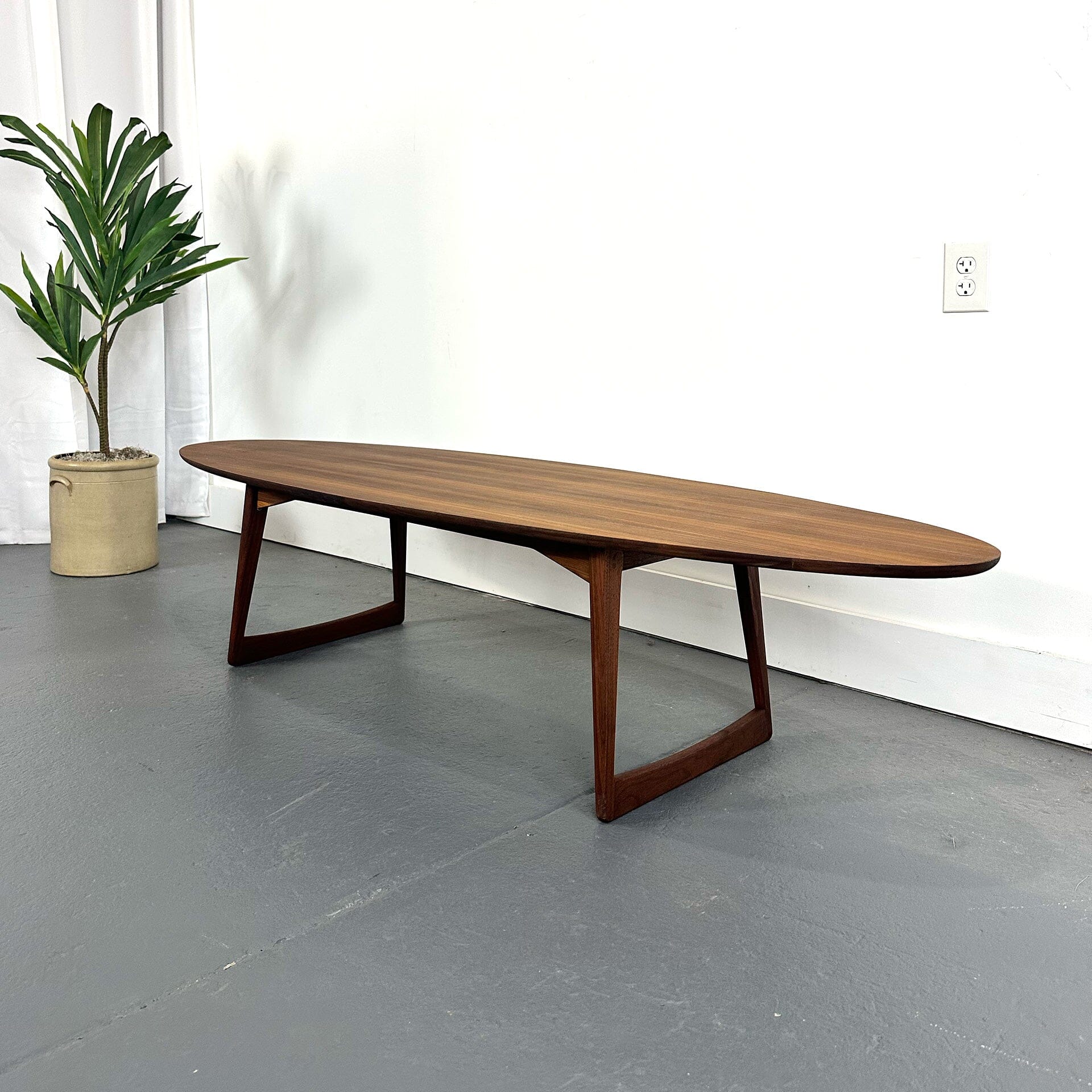 Moreddi Danish Modern Rosewood Surfboard Coffee Table Coffee Tables Moreddi 