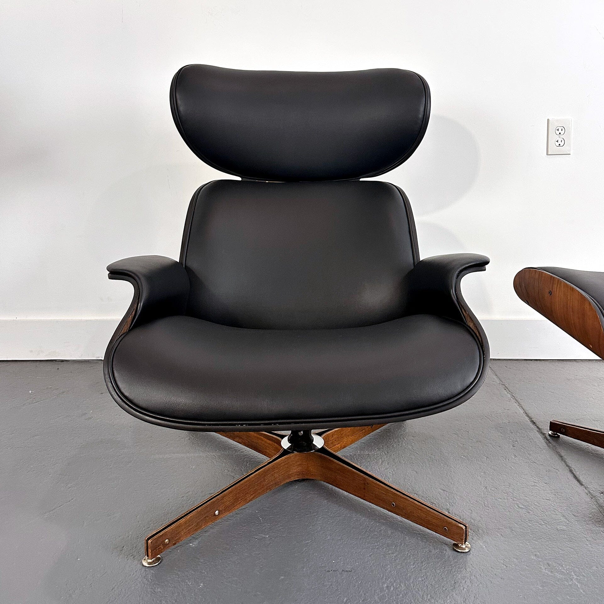 Mr Chair Eames Style Lounge Chair and Ottoman Lounge Chairs Plycraft 