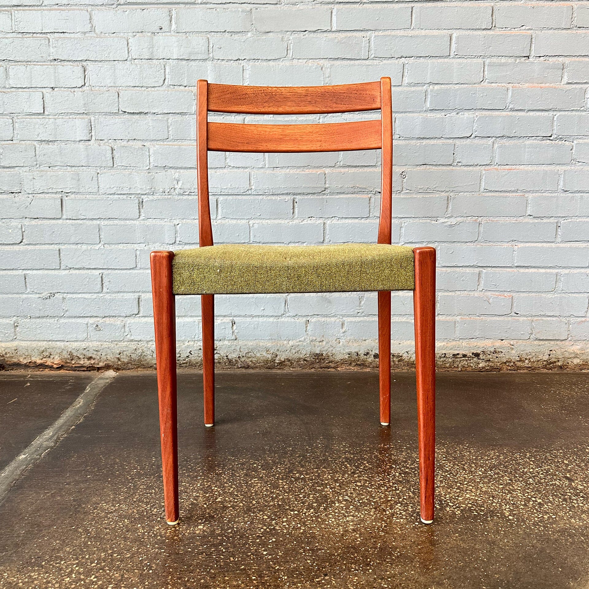 Set of 4 Teak Dining Chairs by Svegards Markaryd – MidMod Decor