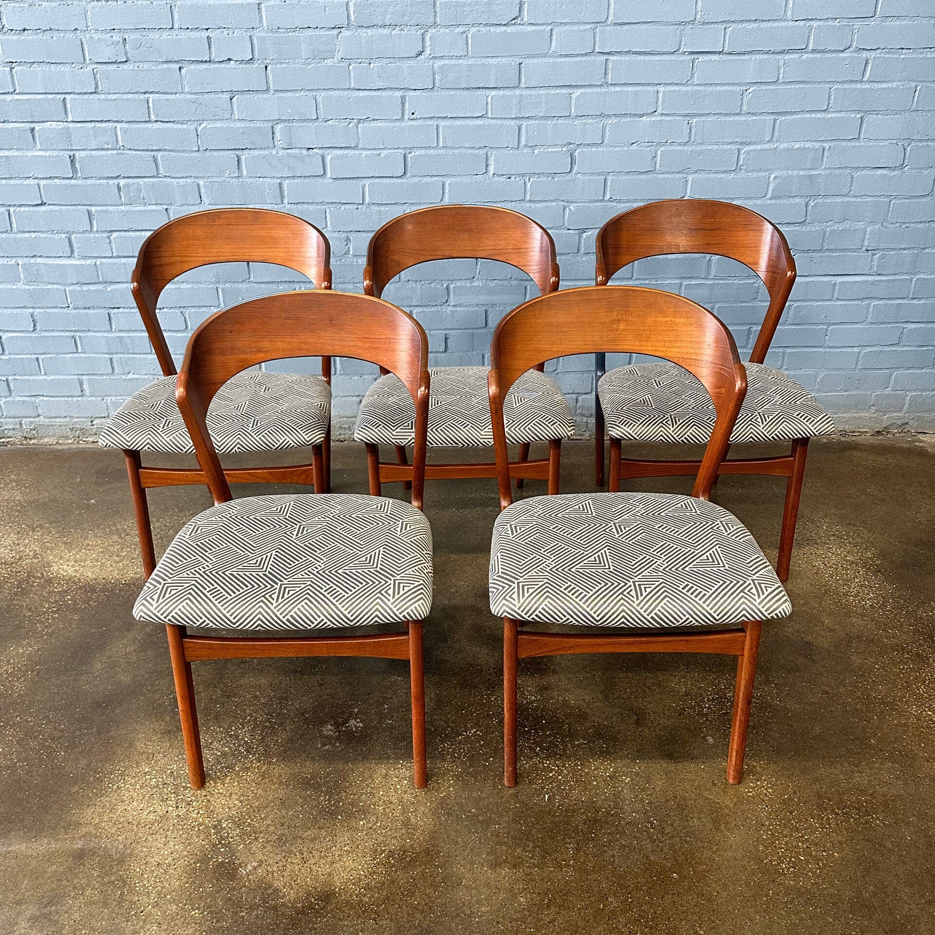 Set of 5 Curved Back Dining Chairs by Randers Møbelfabrik in Teak Dining Chairs Randers Møbelfabrik 