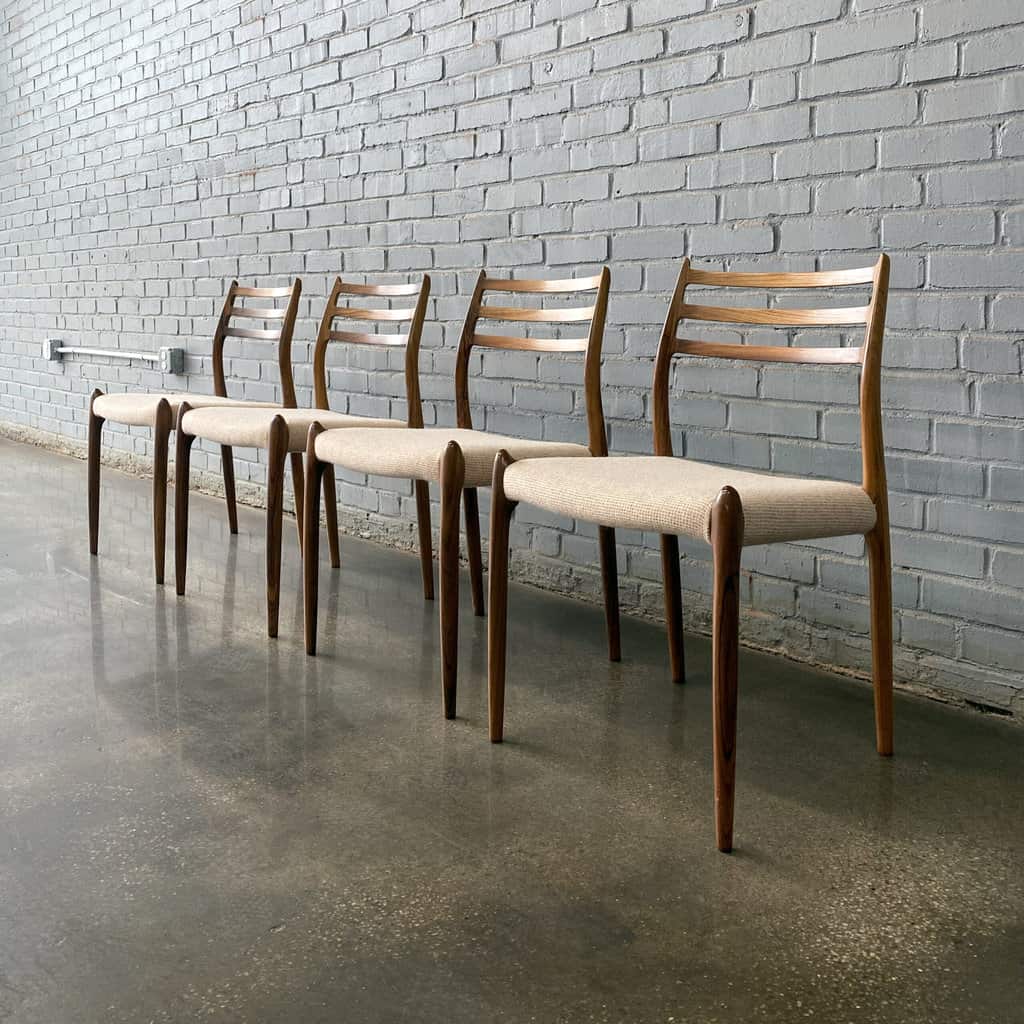 Set of 4 Niels Moller Model 62 Chairs in Rosewood Dining Chairs J.L. Møllers Møbelfabrik 